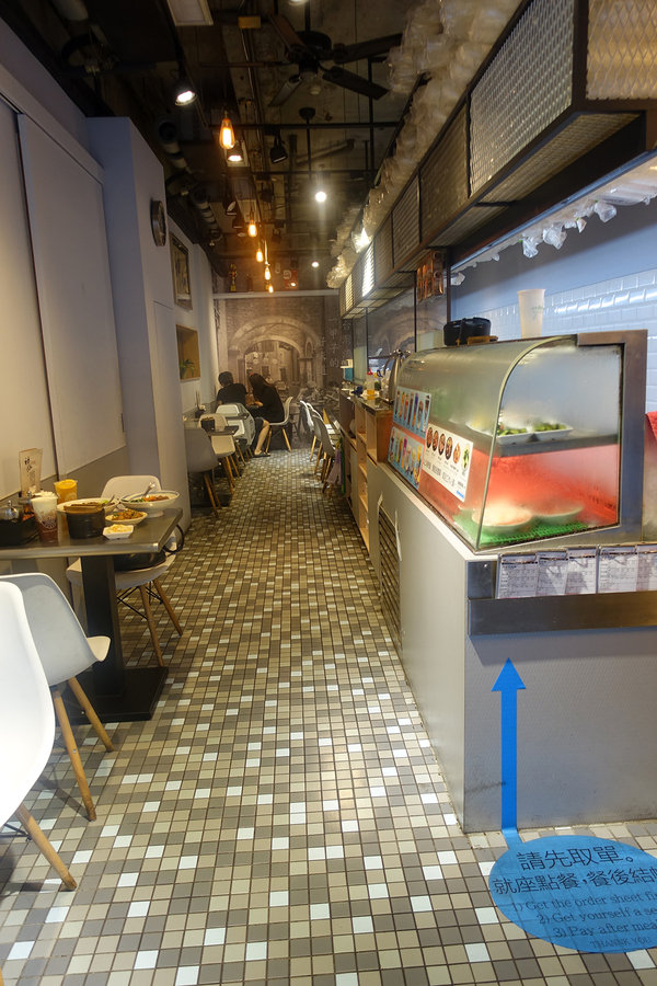 南京復興牛肉麵-神仙牛肉麵+GTD手搖飲，台北中山長春路好吃牛肉麵，台北牛肉麵外送，牛肉、麵條、湯頭都好吃的中山區牛肉麵(含神仙牛肉麵菜單)