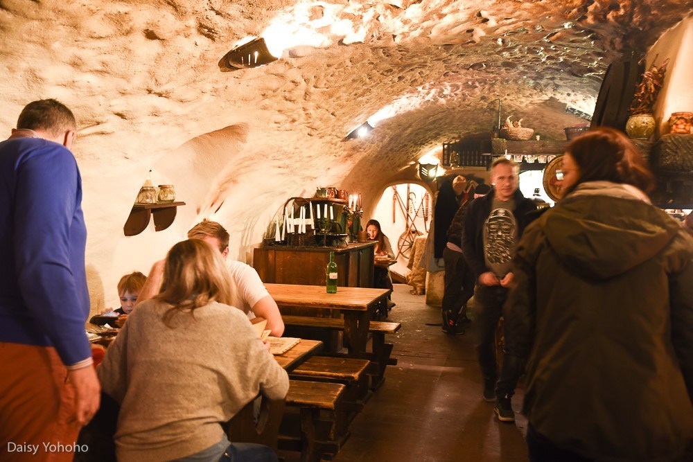 Krčma v Šatlavské ulici, 庫倫洛夫美食, CK小鎮地窖餐廳, CK小鎮餐廳, 捷克地窖餐廳