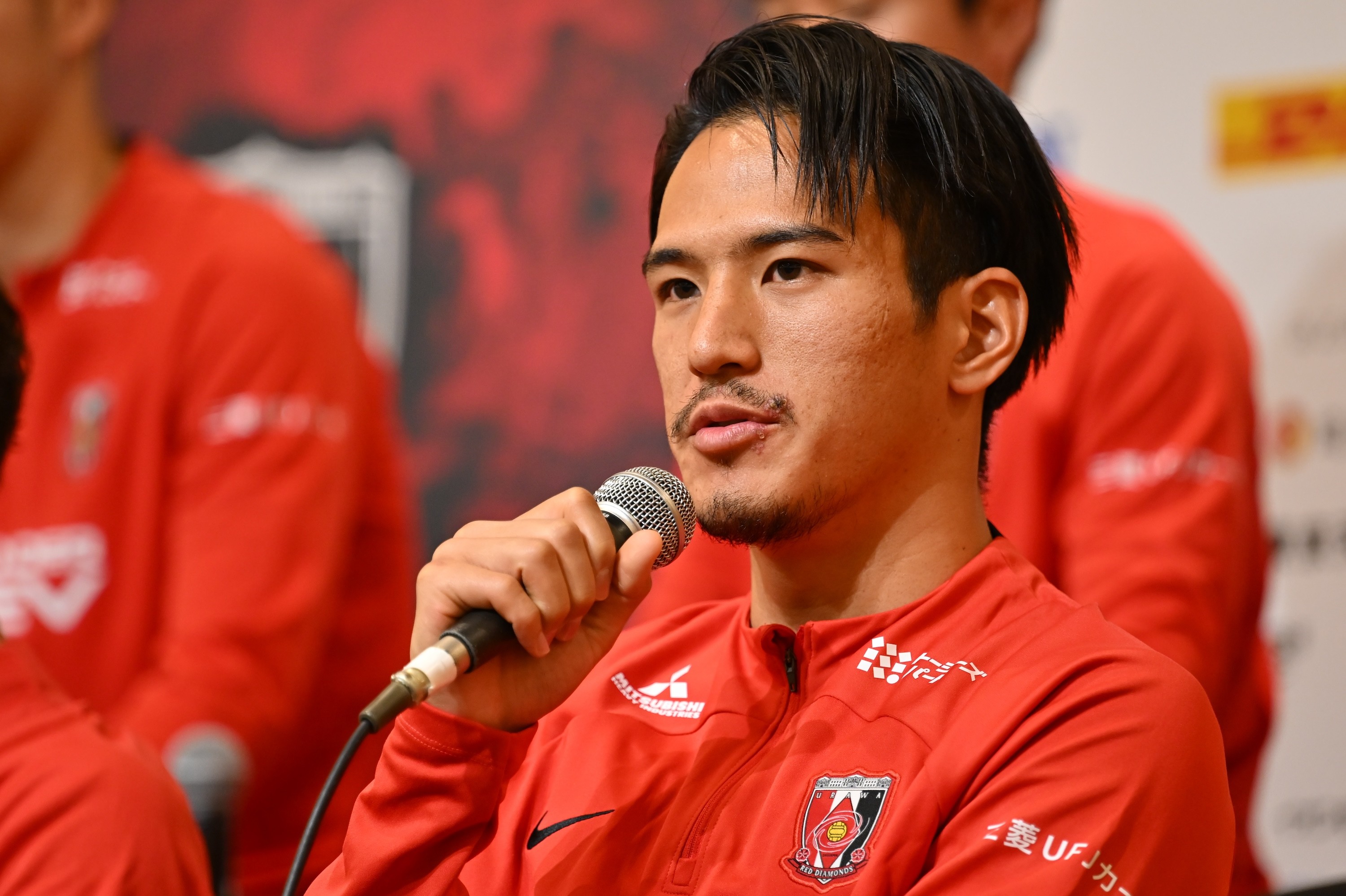 J3から駆け上がった井上黎生人が浦和レッズで見る夢「リキ、どこ行って