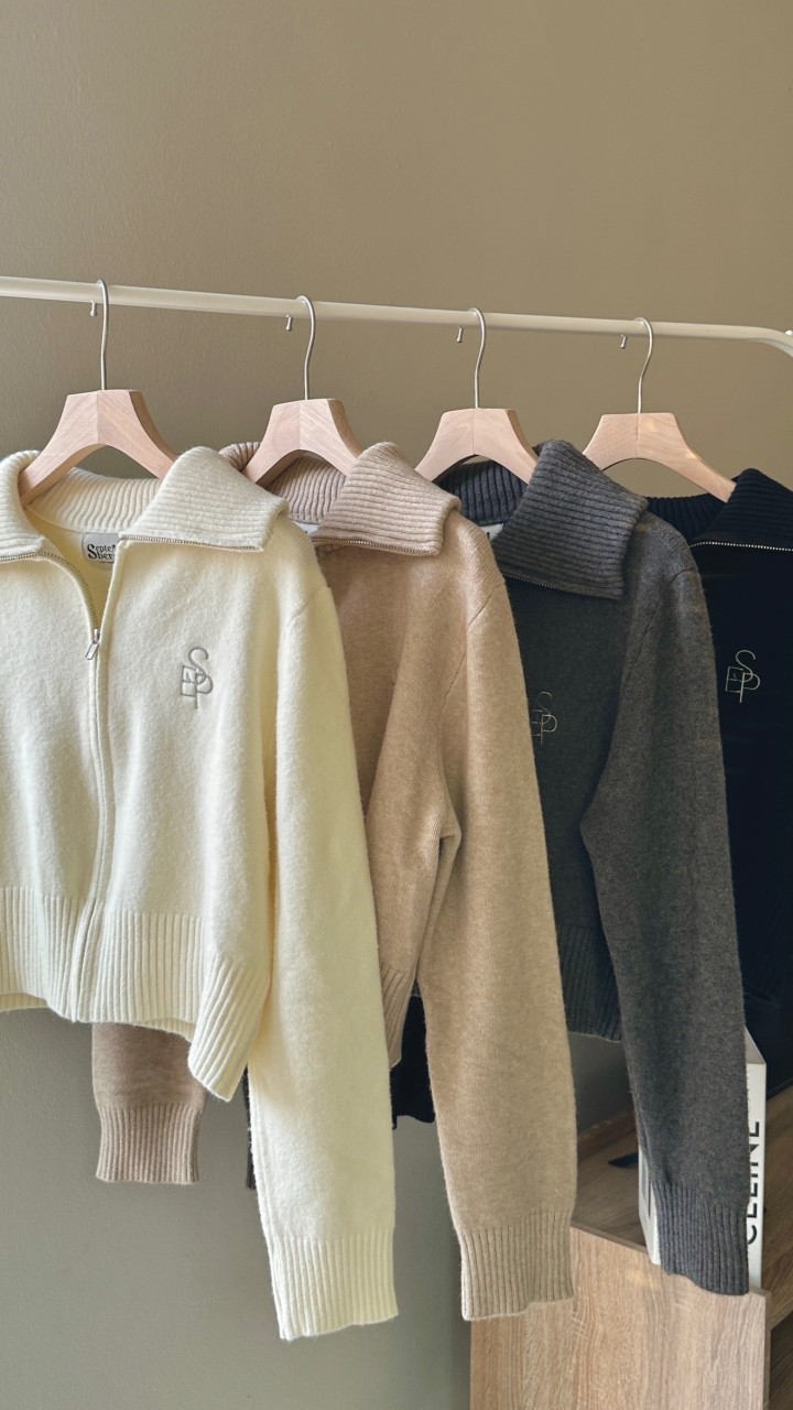 รับทำแบรนด์เสื้อผ้า/ขายส่งสินค้านำเข้า