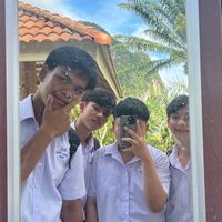 มา4คน