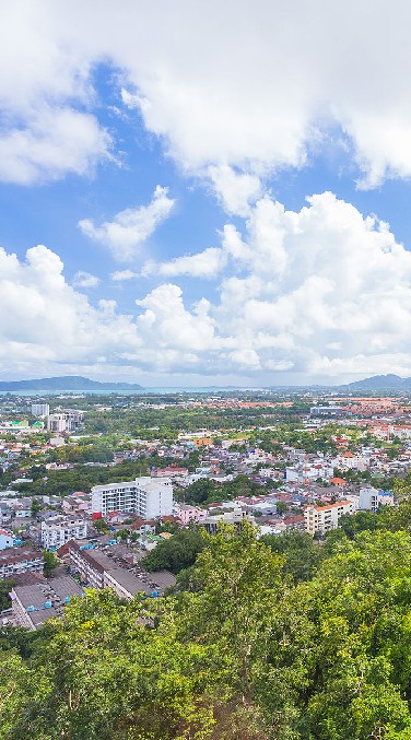 รถตู้​ให้เช่า​วิ่ง​ทั่วไป​ไปทัวร์​ไทย