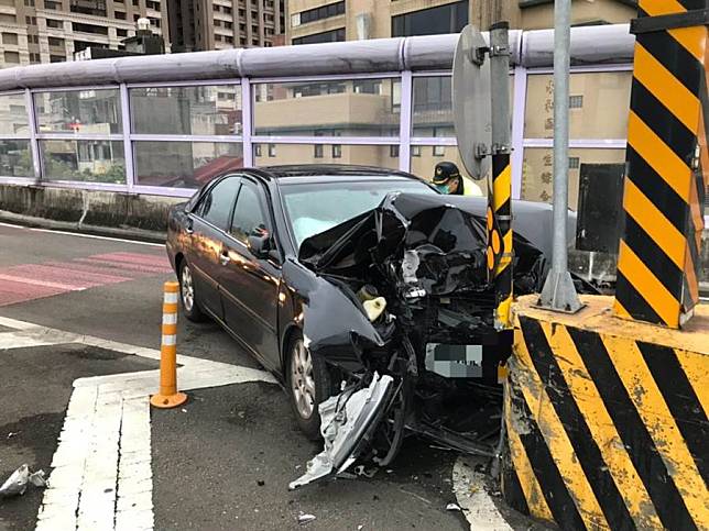 前國防部副部長王文燮開車自撞死亡　國民黨：沉痛哀悼