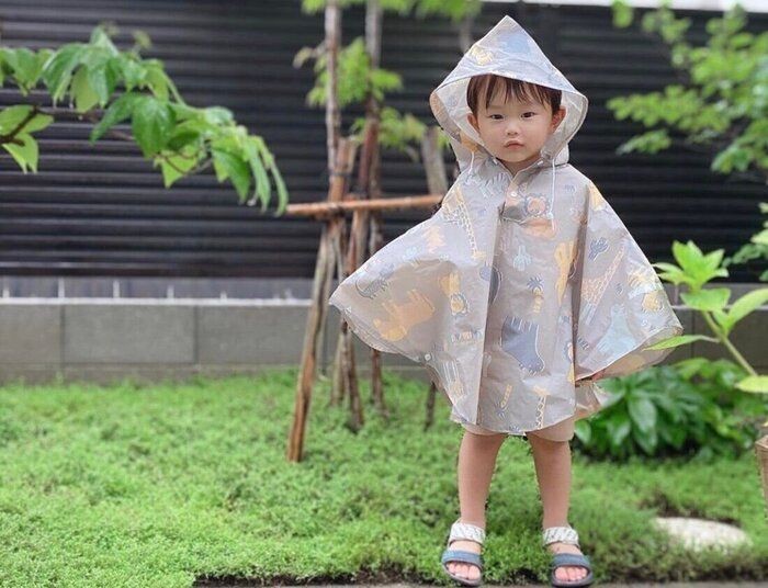 注目の福袋！ 3coins 子供用 レインポンチョ 雨具 雨の日 スリコ