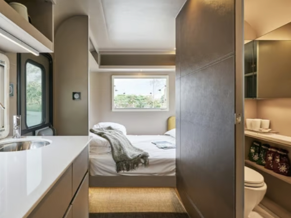 豪華露營車推薦：宜蘭「礁溪老爺酒店」