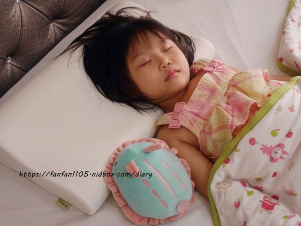 【GreySa格蕾莎】兒童環保記憶枕 #針對5-12歲孩童設計 #MIT台灣製造 #兒童枕頭推薦 (17).JPG