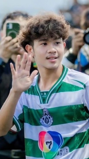 ด้อม(เตวรากร) พี่เต