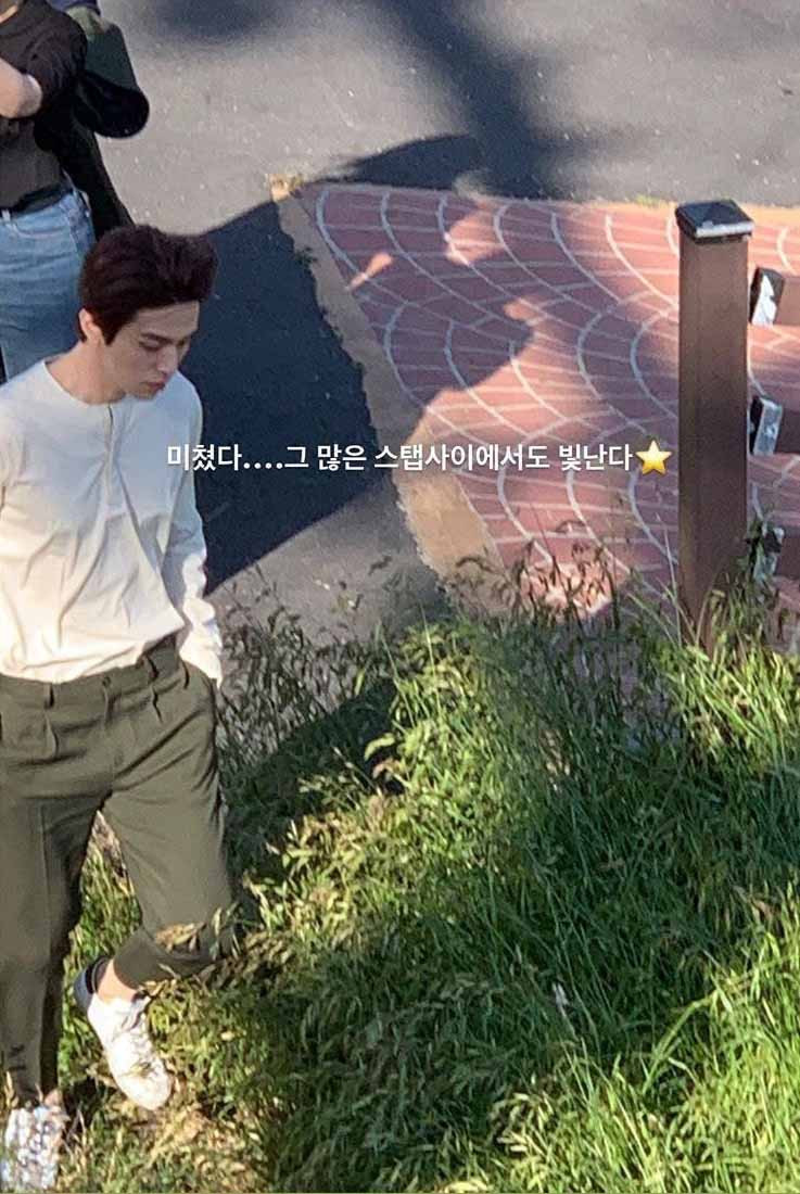 《九尾狐傳》飯拍路透！李棟旭185公分大長腿超顯眼！