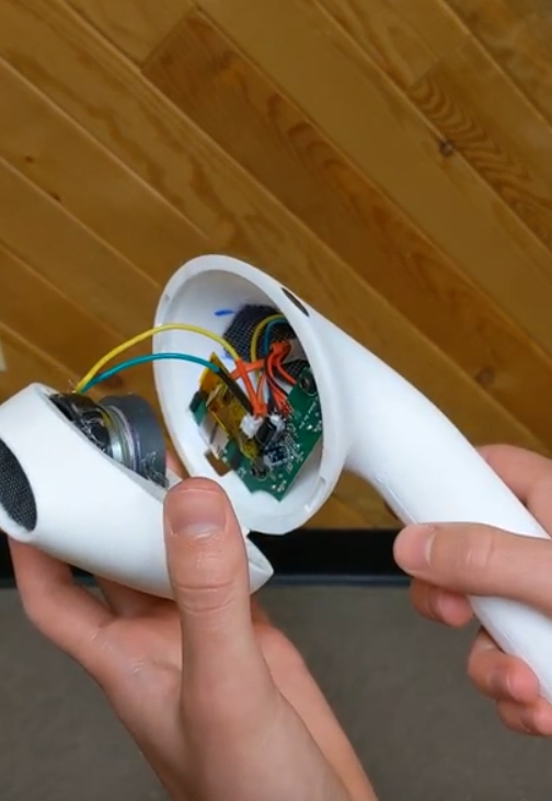 網友真的做出吹風機版AirPods，功能齊全真能聽音樂