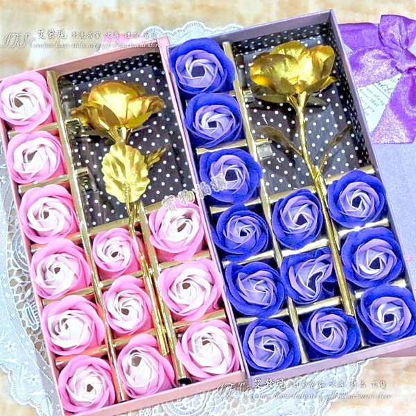 玫瑰香皂花禮盒n顏 色：粉紅色 紫色n內容物：12朵香皂玫瑰花+1朵金玫瑰n#母親節