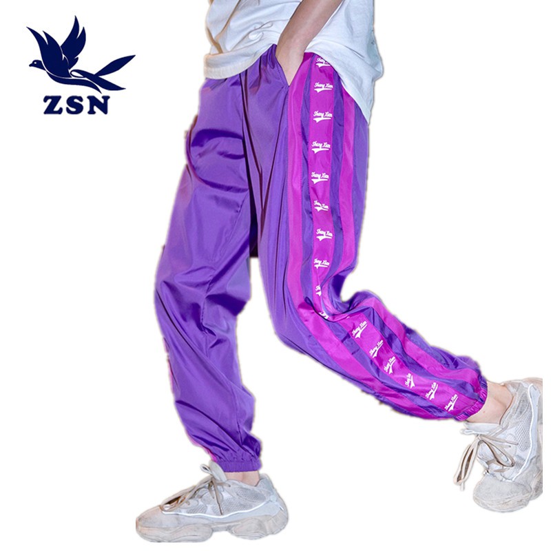 ins潮牌條紋串標休閒長褲 超火嘻哈風九分束腳褲 寬鬆百搭條紋三條槓縮口褲 街頭直筒情侶哈倫褲 夏季港風寬褲 青春運動褲