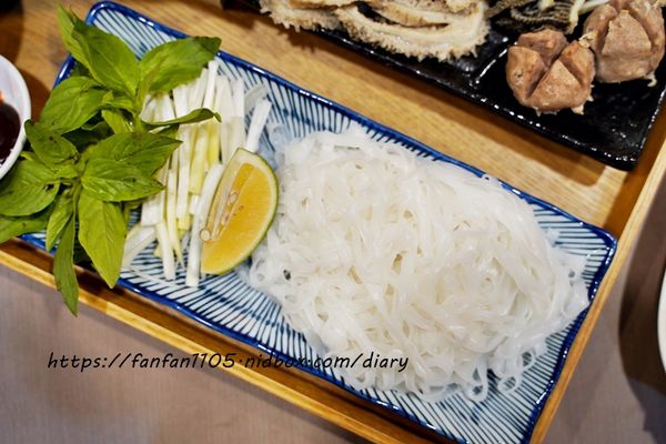 【東區越式料理】越春真-越式傳統牛肉河粉 #河粉 #香茅爆炒牛肉 #越南春捲 #越式水果酸奶 (20).JPG