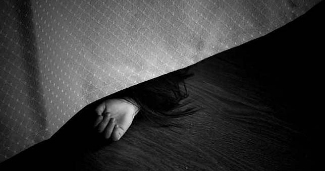 腦中傳來聲音「殺死媽媽」！80歲母遭兒重毆頭部慘死