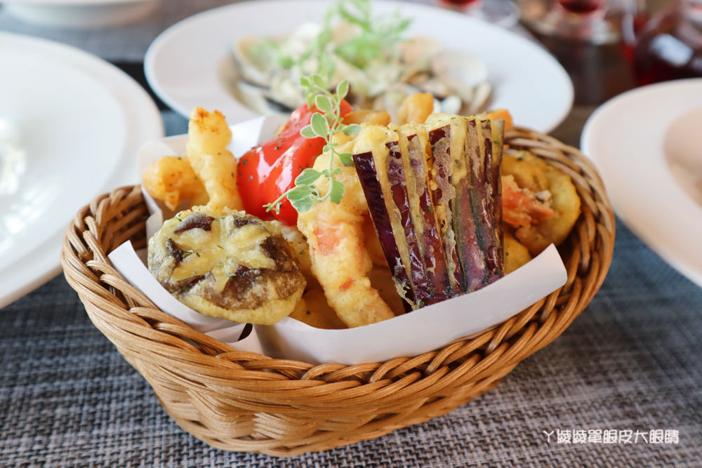 竹北平價美食餐廳推薦流浪貓香草義式廚房，竹北新開幕寶可夢主題美食餐廳！貓奴們快來找主子