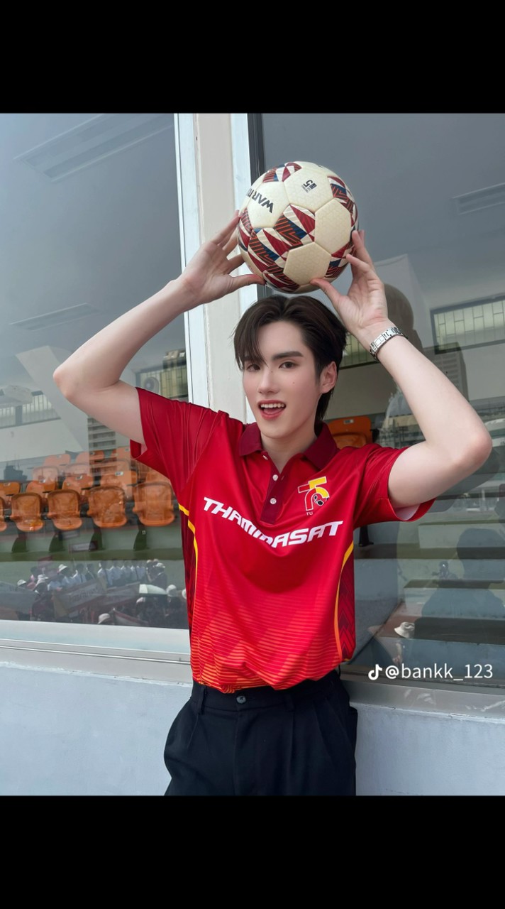 คนที่เป็นบีอีสเท่านั้น