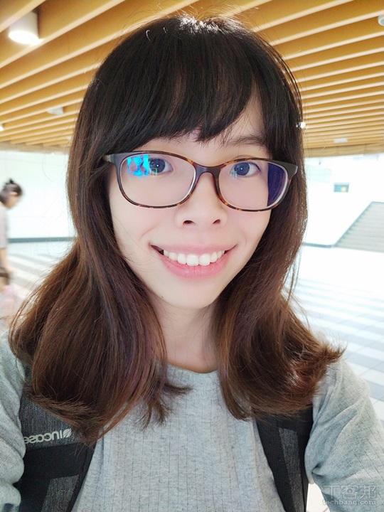 美圖 T9 簡單動手玩，不只美顏還能全身美型