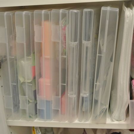 洗面所のストック収納 スポンジ 歯ブラシ 洗剤ストック はセリア ダイソーの書類ケースで