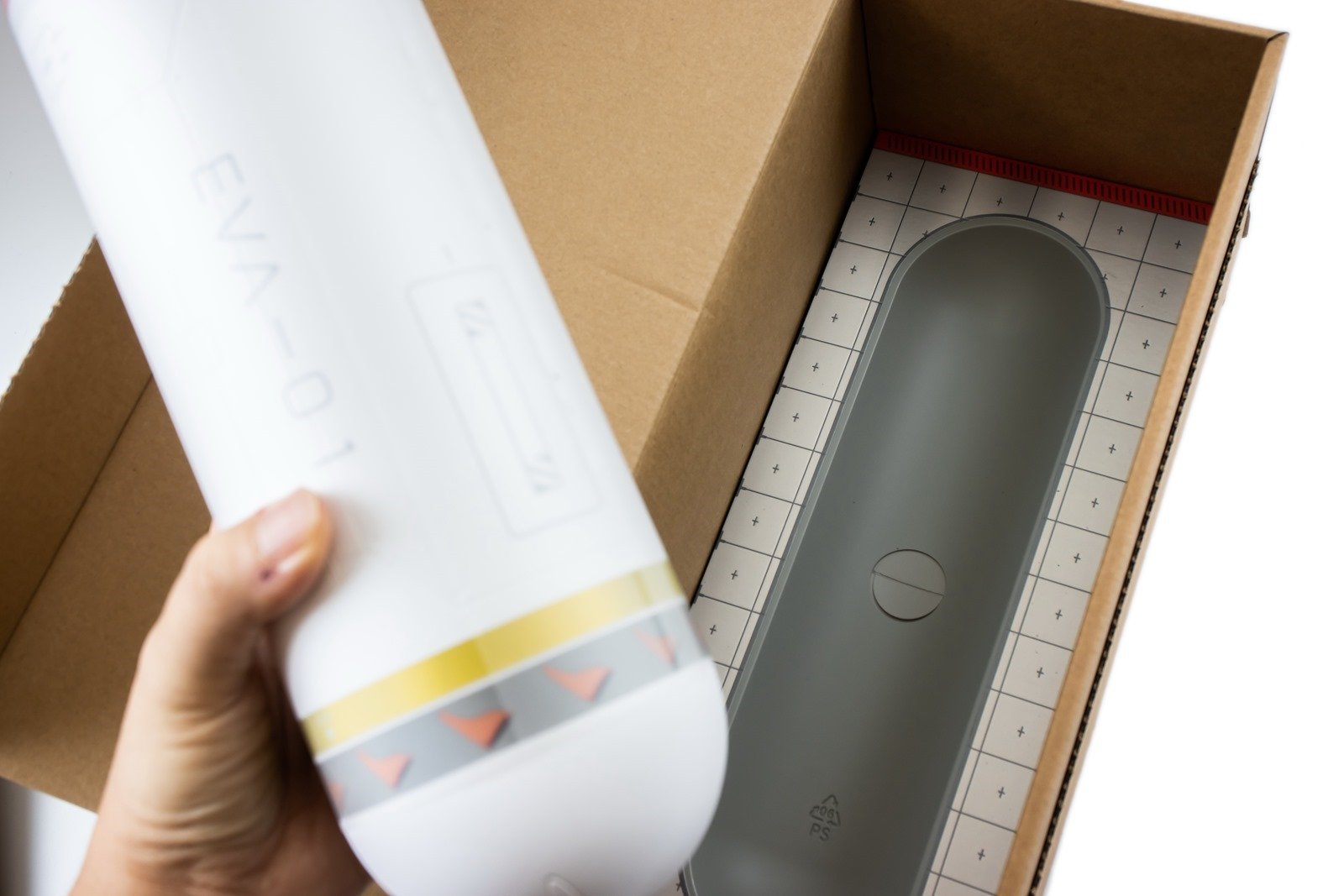 超有誠意 OPPO Reno ACE2 新世紀福音戰士限定版 (1) 全球限量一萬台開箱分享（圖多注意）還有無線充電器 @3C 達人廖阿輝