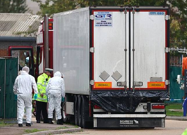 16 People Discovered In Sealed Container On Ferry To Ireland