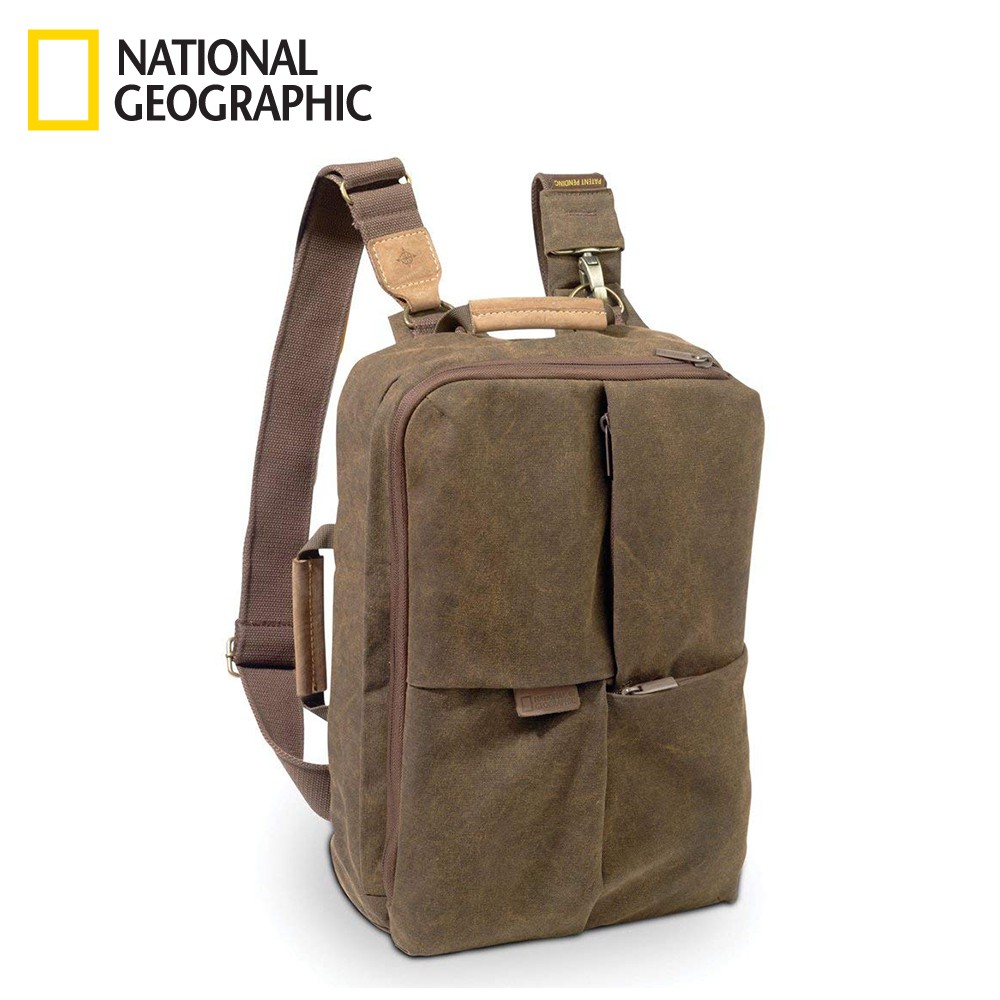 外尺寸：約 31 x 12 x 42.5 cm 內尺寸：約 29 x 8 x 41 cm 容量：約一台數位相機+配件 防雨罩：無*不含示意圖內相機、鏡頭、筆電等配件#國家地理 #National Ge