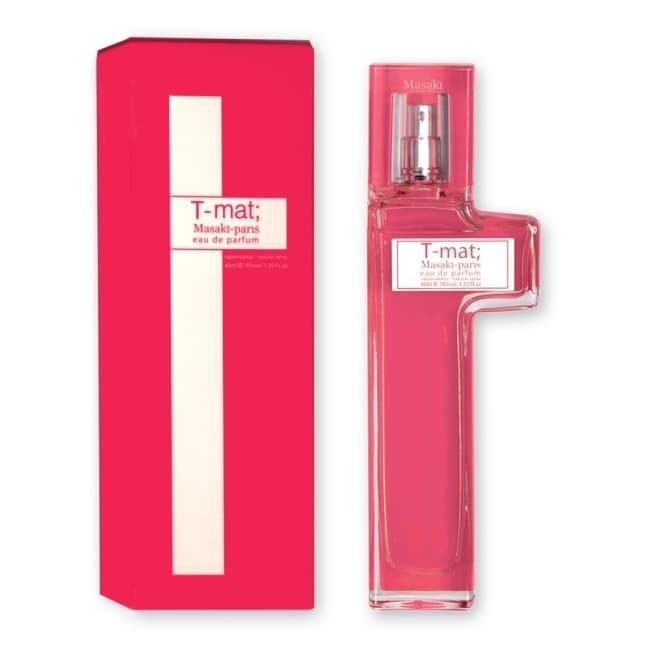 他的系列作品和對未來兩到三年趨勢的預測，總是啟發眾多時尚愛好者和專業人士的靈感。 Masakï的願景為他贏得趨勢潮流領導者的稱號。 ◆ 創作風格 ◆ Masaki的風格是對創新的不斷追求。 然而，可以