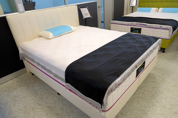 台中床墊工廠直營,台中獨立筒床墊,大里八鐘頭展示工廠,平價乳膠獨立筒床墊, 彈簧保固10年、流程透明手工客製獨立筒床墊