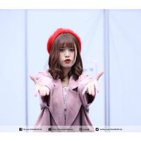 BNK48 Market zone!!
