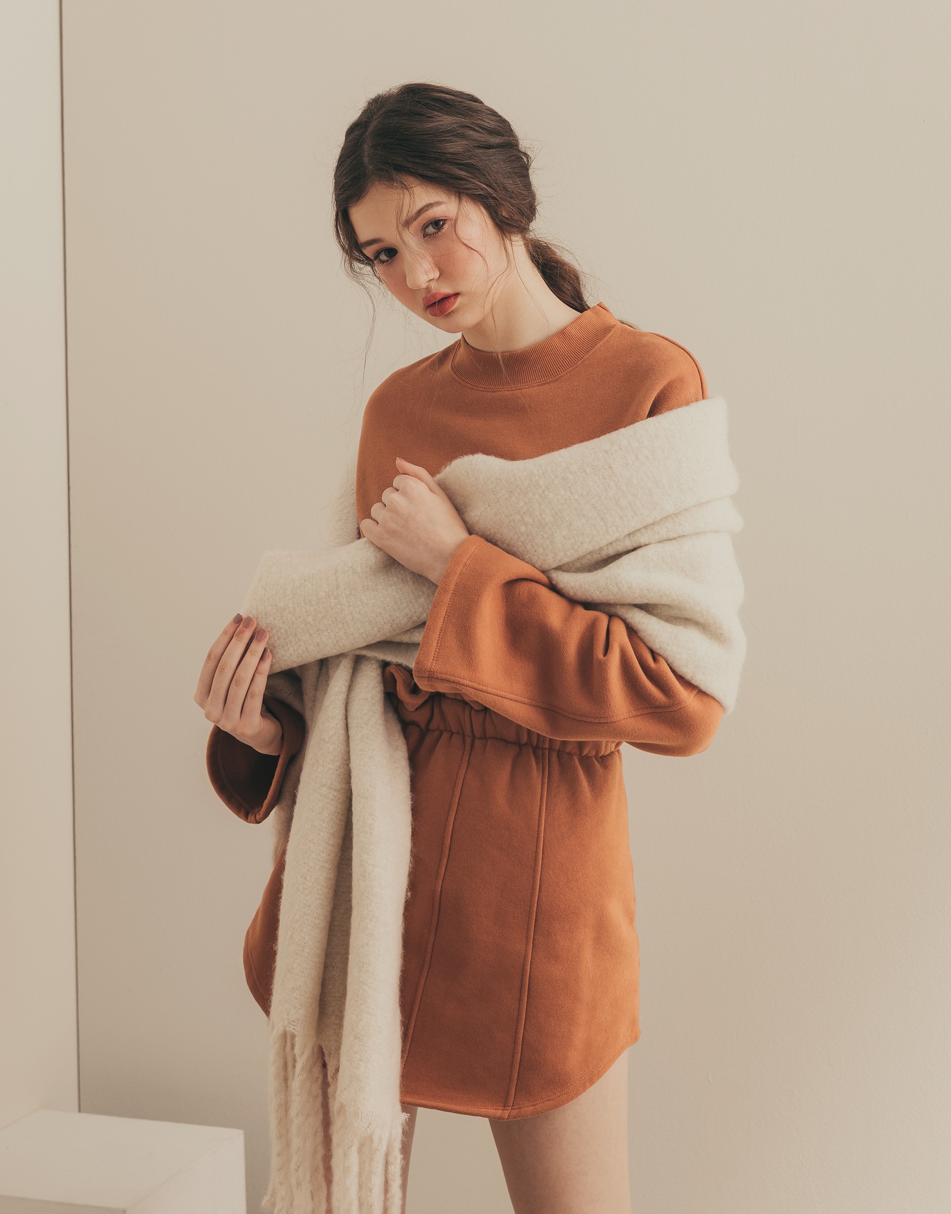 台灣製造/PAZZO自訂開發布料/內刷毛/保暖佳/寬袖立領上衣/花苞裙造型