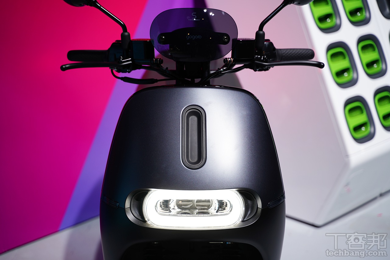 Gogoro 2 Delight / 2S 車身細節現場看，Gogoro S2、 Gogoro 2 Plus、 Gogoro 2 規格總整理