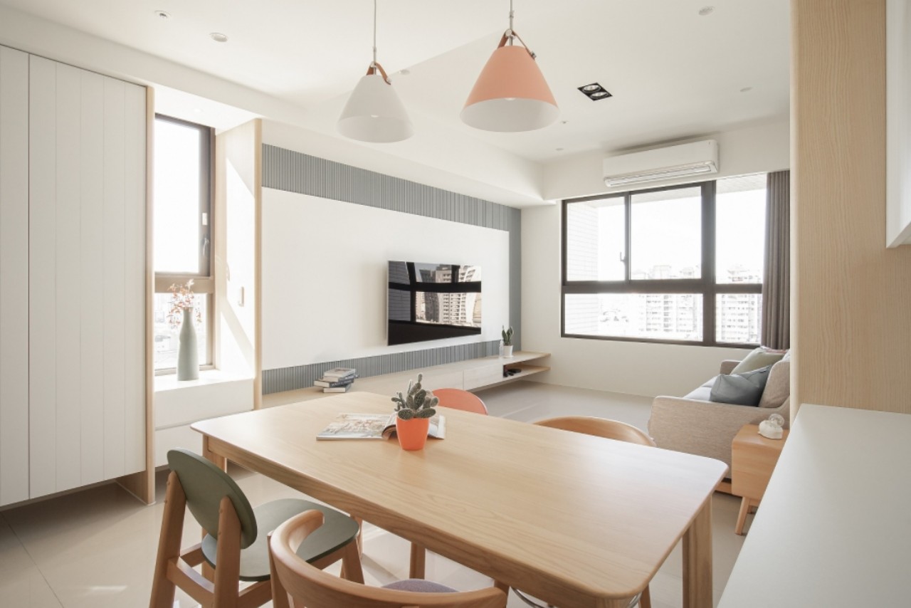 餐桌;桌墊;桌巾;鍋碗瓢盆;器皿;水果;植栽