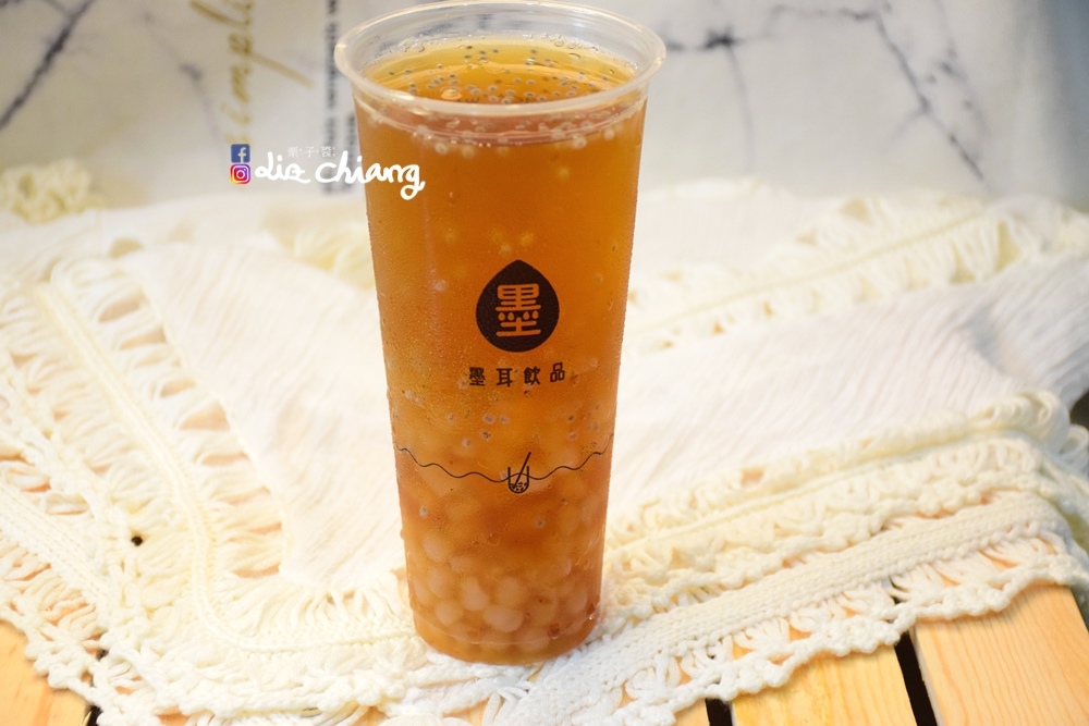 墨耳- 墨忘初衷-飲料店-台中-木耳飲DSC_0693Liz chiang 栗子醬-美食部落客-料理部落客.JPG