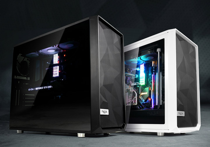 同樣是電競定位，但更偏向於強調散熱效能的 Fractal Design Meshify。