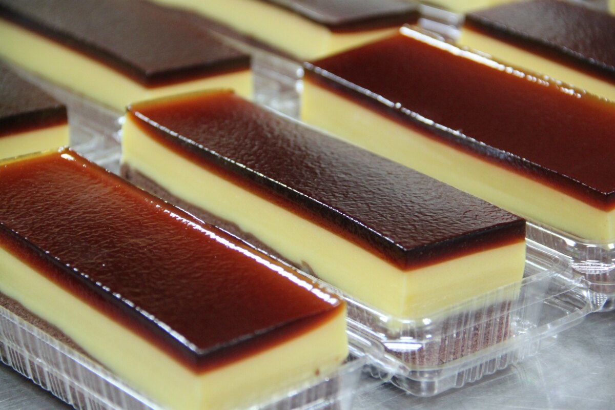 水晶蛋糕|水晶布丁蛋糕 - 咖啡凍、布丁、巧克力蛋糕三層最美味[滋養軒]