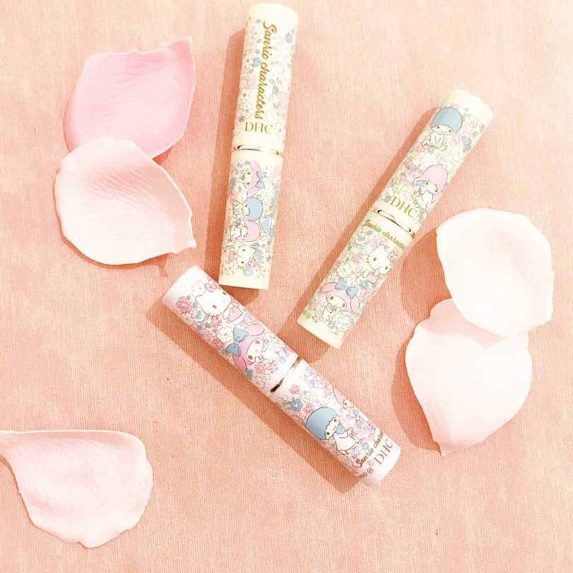 三麗鷗粉紅、粉紅、粉綠限定2條組，原價700元特價/600元，三麗鷗狂粉限定3條組原價/1,050元，特價/840元(圖/黃筱婷攝影)