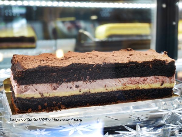 【台北甜點】東京巴黎甜點 #巴黎燒燉布蕾 #下午茶 #彌月蛋糕 #甜點 #松江南京站 (3).JPG