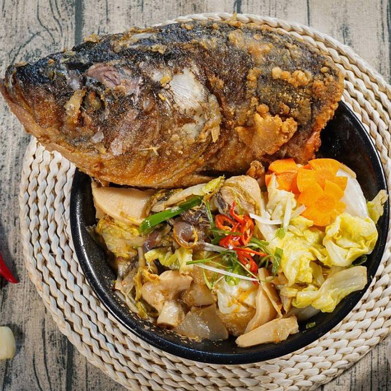 台南老嘴砂鍋菜 砂鍋魚頭家庭綜合組 贈豬大骨高湯 2 包