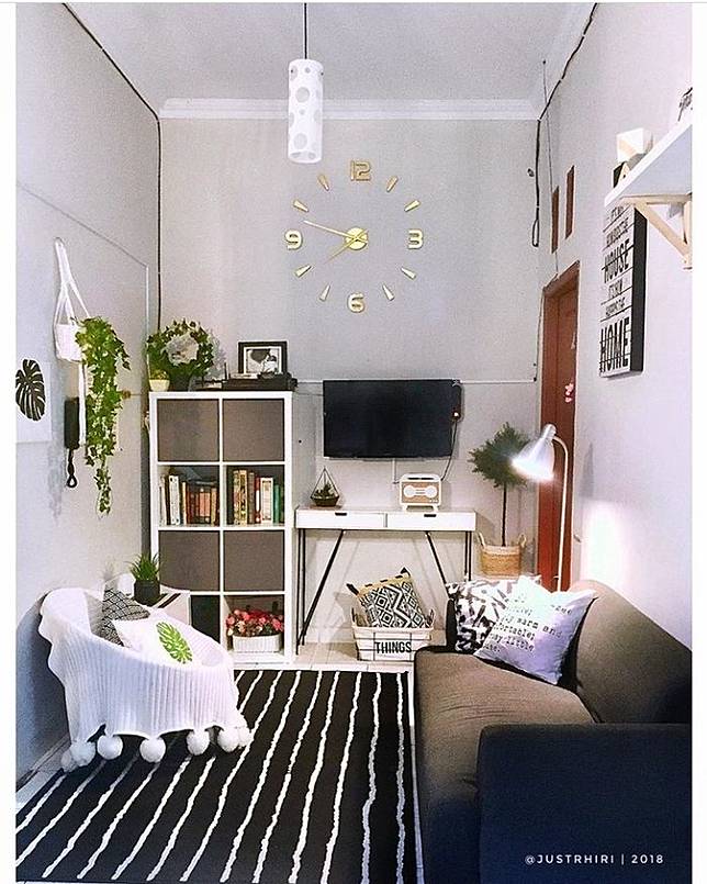 ruang TV @justhiri (dok. instagram/justhiri)