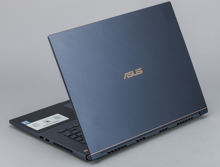 全台首測 Asus ProArt 系列筆電，這台 StudioBook Pro 17 W700 行動工作站不用 33 萬