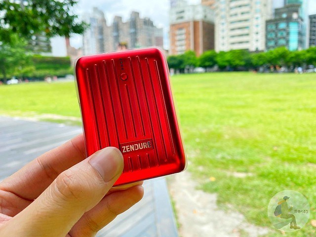 行動電源推薦-10000mAh SuperMini PD快充行動電源