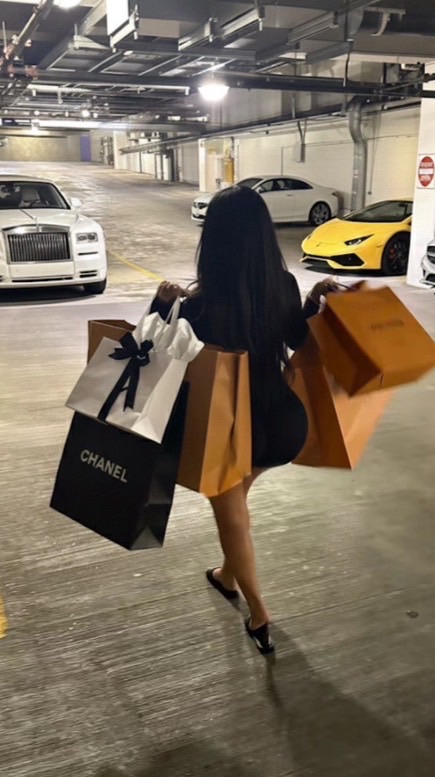 รับหิ้ว รับผ่อน🛍️🧸