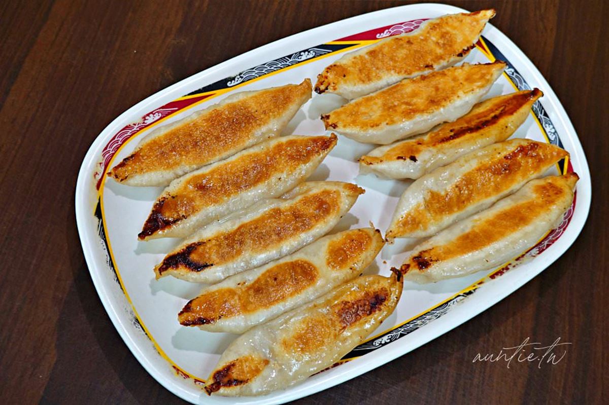 鍋貼控必收！老饕激推雙北必吃６名店：蔣友柏最愛、市場隱藏版、獨特扁食貼