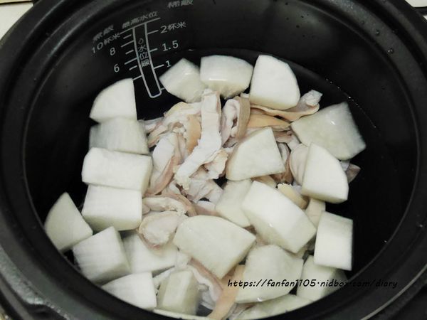 【HERAN】禾聯微電腦壓力鍋 #不沾球形內鍋 #9道自動菜單 #3種米飯口感 #壓力鍋燉肉 #煮飯燉湯 #安全防爆 #一鍵洩壓 (16).JPG