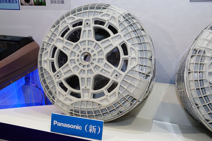 自動槽洗淨功能同時也可省下請人拆洗的費用與心力。