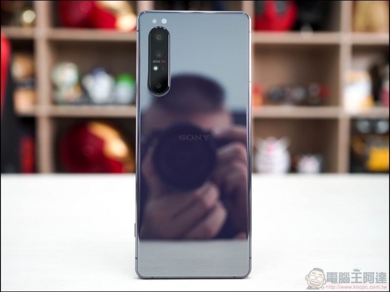 Sony Xperia X1 II 開箱 - 16