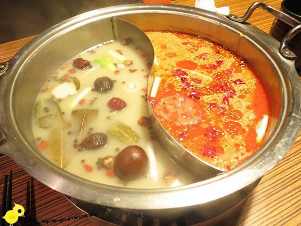 【台北 西門町】鍋大爺-拉麵湯底的火鍋？