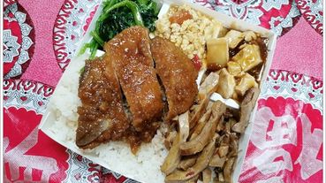 【台中小吃】豐原-嘉義火雞肉飯，似乎永遠都要排隊的便當名店