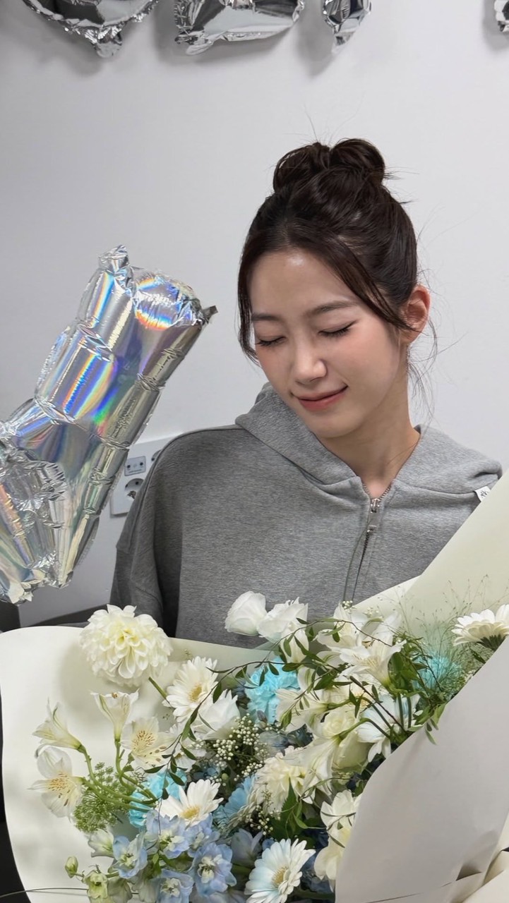 𝐲𝐮𝐱𝐢𝐚𝐧𝐢の𝐯𝐞𝐧𝐝𝐢𝐧𝐠 𝐦𝐚𝐜𝐡𝐢𝐧𝐞🪄