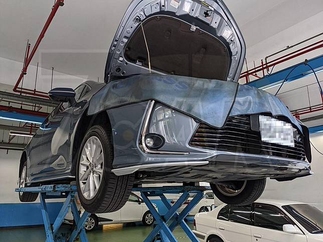 Toyota Altis Hybrid No 026 1 5 萬公里定保 更換輪胎 小七車觀點 Line Today