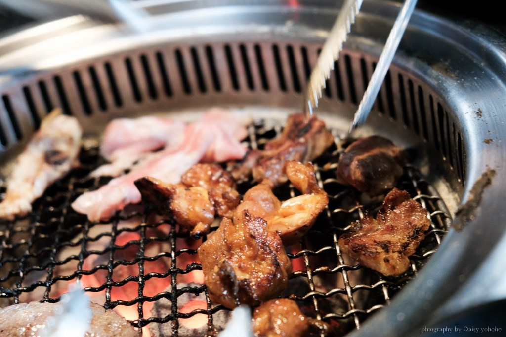 逐鹿, 逐鹿價位, 台南逐鹿, 逐鹿炭火燒肉 台南吃到飽, 逐鹿菜單, 逐鹿壽星優惠, 逐鹿價格, 台南燒肉吃到飽