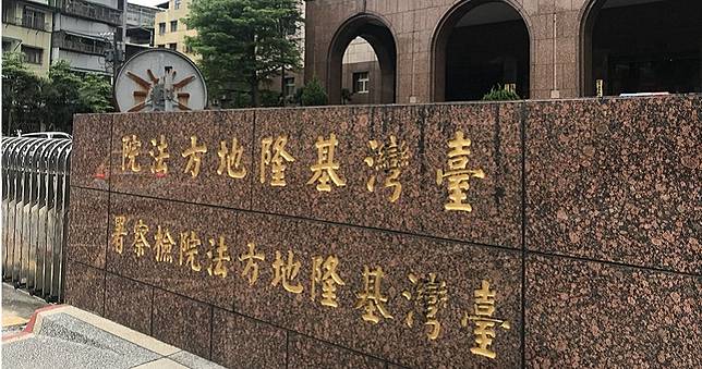 託前妻照顧病母！　母過世竟翻臉趕人還告侵入住宅